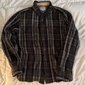 Burton Men's Black & Green plaid flannel lined button down shirt